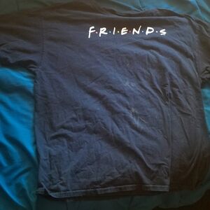 XL Friends T-shirt